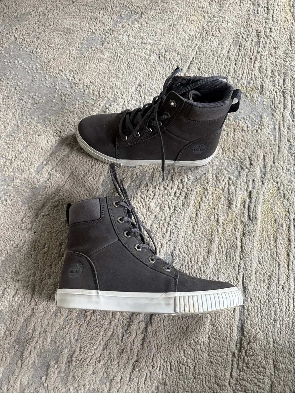 TIMBERLAND SKYLA BAY DARK GREY NUBUCK LEATHER SNEAKER BOOTS A2C3H size 6.5